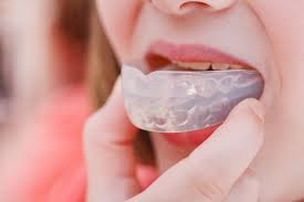 How to clean a plastic retainer. How To Properly Clean Removable Retainers Clean Your Removable Retainers With These Tips