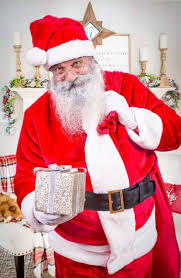 Tablouri cu motive de craciun disponibile online la pret redus. Inchiriaza Mos Craciun Adevarat Cu Barba Naturala Bucuresti Ilfov