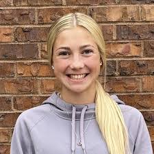 Ellie Lloyd's Instagram, Twitter & Facebook