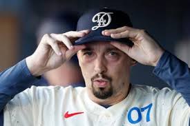 Dodgers' Blake Snell scratched from start with loose bodies in left elbow. His return is uncertain