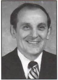 Earl Hoffman's Instagram, Twitter & Facebook