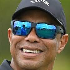 TOUGH-GUY TEARS FOR TERRY ; STREET NAMED FOR HERO