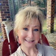 Carla Connell's Instagram, Twitter & Facebook