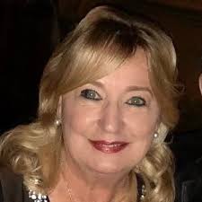 Leslie Brophy (@lesliesinteriors) • Instagram photos and videos