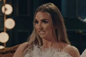 Married At First Sight fans slam bride for shock move