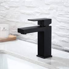 Embedded bathtub trim faucets are recommended for bathtubs with broad bathtub trim: Basin Faucet Black Faucet Bathroom Faucet Wash Basin Basin Mixer Faucet Bathroom Copper Tap Arcorawasserhahn