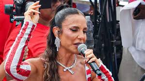 Ivete Sangalo é internada na Bahia após sintomas; diagnóstico é indefinido