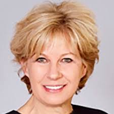 Janet Downey's Instagram, Twitter & Facebook