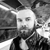 Edward Runslätt Email & Phone Number