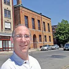 Lowell Gray buys Shore.Net back, relaunches in Lynn