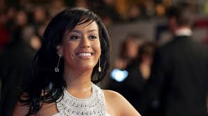 She has sold over 1 million albums and over 1 million singles. Amel Bent Sa Biographie Ses Albums Ses Concerts