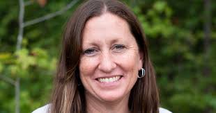 Becky Owings's Instagram, Twitter & Facebook