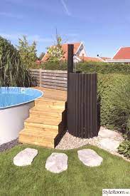 piscine holzdeck trittstein aussendusche treppen gartenpools trittsteine pool
