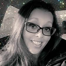 Eileen Lacy's Instagram, Twitter & Facebook