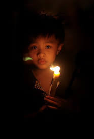 Ontdek de perfecte stockfoto's over child holding candle en redactionele nieuwsbeelden van getty images kies uit premium child holding candle van de blader door de 4.140 child holding candle beschikbare stockfoto's en beelden, of begin een nieuwe zoekopdracht om meer stockfoto's en. Life Is Beautiful 8 1 11 9 1 11