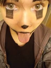 🎶I like ice cream, cherry pie And lemonade with summer breeze I like  rainbows, leafy trails And puppy dogs with bumblebees I like cotton candy  gum And bumper cars at carnivals Golden