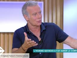 Cette semaine, nikos aliagas a rencontré franck dubosc pour 50' inside. B Wy9patvtp0dm
