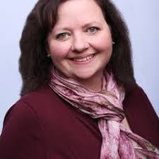 Gloria Groth's Instagram, Twitter & Facebook