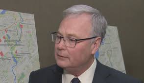 Ottawa Hospital will consider new options before move, CEO promises crowd  at info session