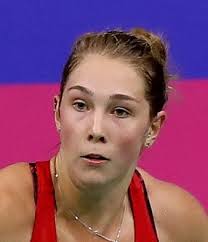 Victoria WILLIAMS Equipment