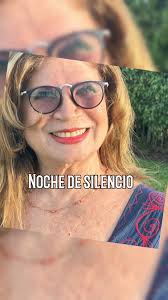 El concepto del Padre Tiempo es una personificación del tiempo, a menudo  representado como una figura anciana con barba blanca que simboliza la  naturaleza inexorable del paso del tiempo. Hoy yo la