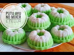 Yuk ikuti cara buat putu ayu hijau bahkan hanya menggunakan bahan bahan sederhana seperti tepung terigu, gula pasir, telur ayam. Kue Putu Ayu Sultan 2 Telor Lembut Enak Hasilnya Banyak Litetube
