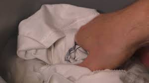 Brillantes weiß kam ebenso wenig heraus. Genialer Trick Strahlend Weisse Wasche Mit Backpulver Testsguide De