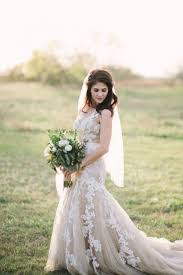 Showcasing newest collections from top designers. 49 Stylish And Pretty Backyard Wedding Dresses Weddingomania
