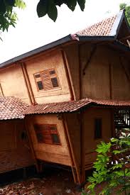 Hello friends.my name is phuong, i live in a poor rural area in the north of vietnam.i live in the rainforest, so bamboo grows a lot here.i use the bamboo. Bamboo Garden House Bambuso Id Media Photos And Videos 12 Archello