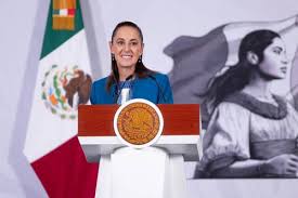 Firma Sheinbaum plan que crea ley integral contra el feminicidio