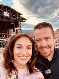 Can you help me find the man I sat beside at the Arcade Fire concert in  Toronto?