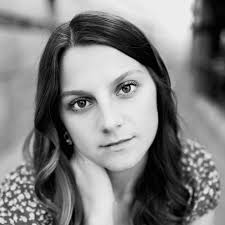 lauren.axe) • Instagram photos and videos