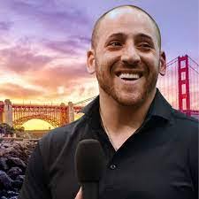 Layla Kellogg's Instagram, Twitter & Facebook