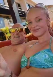 Woman Whose Fiancé Is Double Her Age Says She's Not A Golddigger After  Falling For The Millionaire