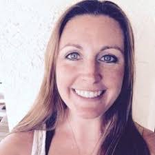 Diana Egan's Instagram, Twitter & Facebook