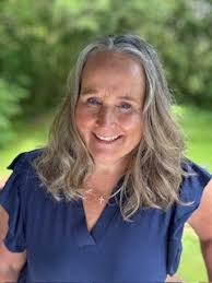 Central School District 13J Board of Directors: Renew Assistant Principal  Contract