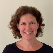 Sharon Giles's Instagram, Twitter & Facebook