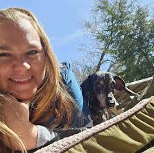 Indoor Maui classes for pale skin