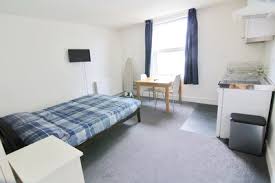 Check spelling or type a new query. Near Croydon Central London 20 Minutes New Studio Flat In Period House South Norwood