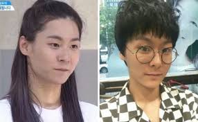 재재(이은재, 1990년 ~ )는 대한민국의 프로듀서로, 스브스뉴스의 《문명특급》에 출연하면서 재재라는 활동명으로 알려졌다. ê¸´ ë¨¸ë¦¬ ì‹¹ë'' ìžë¥´ê³  ì§§ì€ ë¨¸ë¦¬ ë¡œ ìŠ¤íƒ€ì¼ ë³€ì‹ í•œ ìž¥ë¬¸ë³µ ì¸ì‚¬ì´íŠ¸