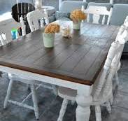 Table de salle à manger crème, bois et 4 à 8 chaises