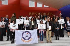 Önlisans / lisans / enstitü öğrenci girişi akademisyen girişi mezun öğrenci girişi. Izmir Demokrasi Universitesi Kutuphane Ve Dokumantasyon Daire Baskanligi Home Facebook