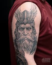 A couple of awesome sleeves Roman has done. His attention to detail and  shading never fails to impress 💪. Visit our website to see more of Roman's  work and book him today! ~