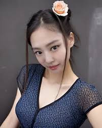 my verse from “Smile 2” ft. KXNG Crooked… start this year off with the  right energy & mindset… also, thank you to everyone who has been sharing my  latest single 🙏🏻💪🏻😈