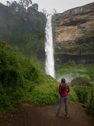 Desde el ministerio publico precisaron que sectrata de una investigación que lleva varios días, que se ha trabajado con reserva por estar en riesgo la integridad de personas. Salto Chancagua Y Salto Del Rehuen Dos Caidas De Agua Que Vale La Pena Visitar Ladera Sur