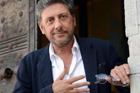 Sergio castellitto, francesco patanè, tommaso ragno and others. Il Cattivo Poeta Il Film Su D Annunzio Nelle Sale Nel 2020 Gardapost