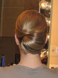 Wedding Bridal Hair Hairstylist In Ct Naomi S Studio Salon In West Hartford Award Winning Hair Updos Hair Styles Tumblr Hair