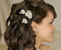 Wedding hair down ideas for medium length hair often suggest curls. 75 Best Half Up Half Down Hairstyles To Try In 2021