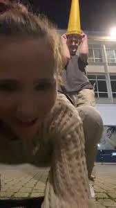 nellie :) (@nellie.ward)