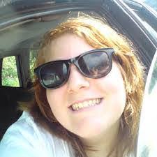 Lisa Scogin's Instagram, Twitter & Facebook